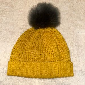 Yellow Puffer Beanie. NWOT